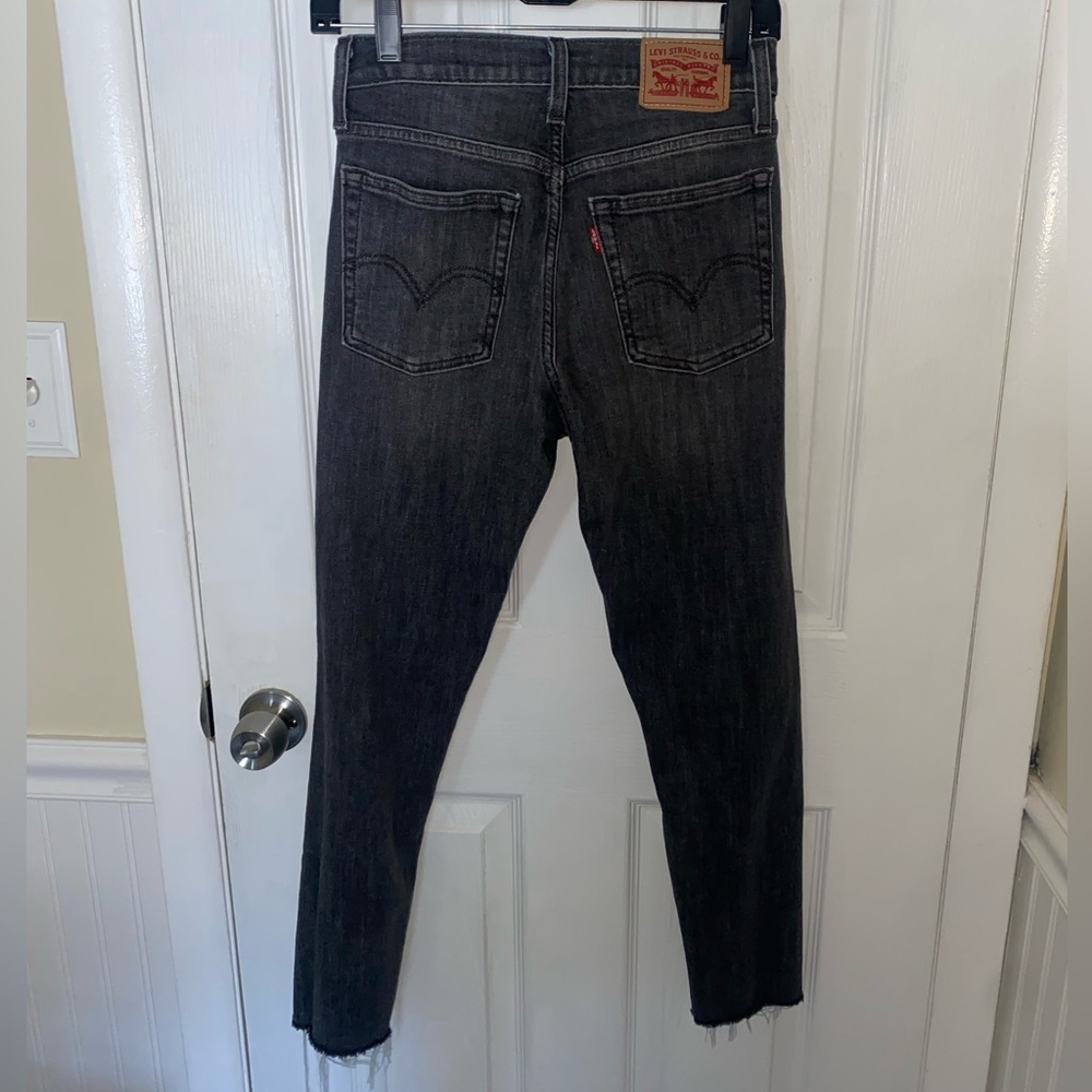 Levis Wedgie Skinny Jeans Womens 25 Button Fly 25x26 Dark Gray - Picture 4 of 7